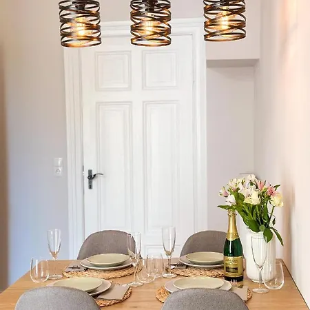 호텔 Ferienwohnung Seehund 빌헬름스하펜